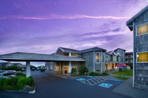 Tolovana Inn, parking lot with dramatic purple sky